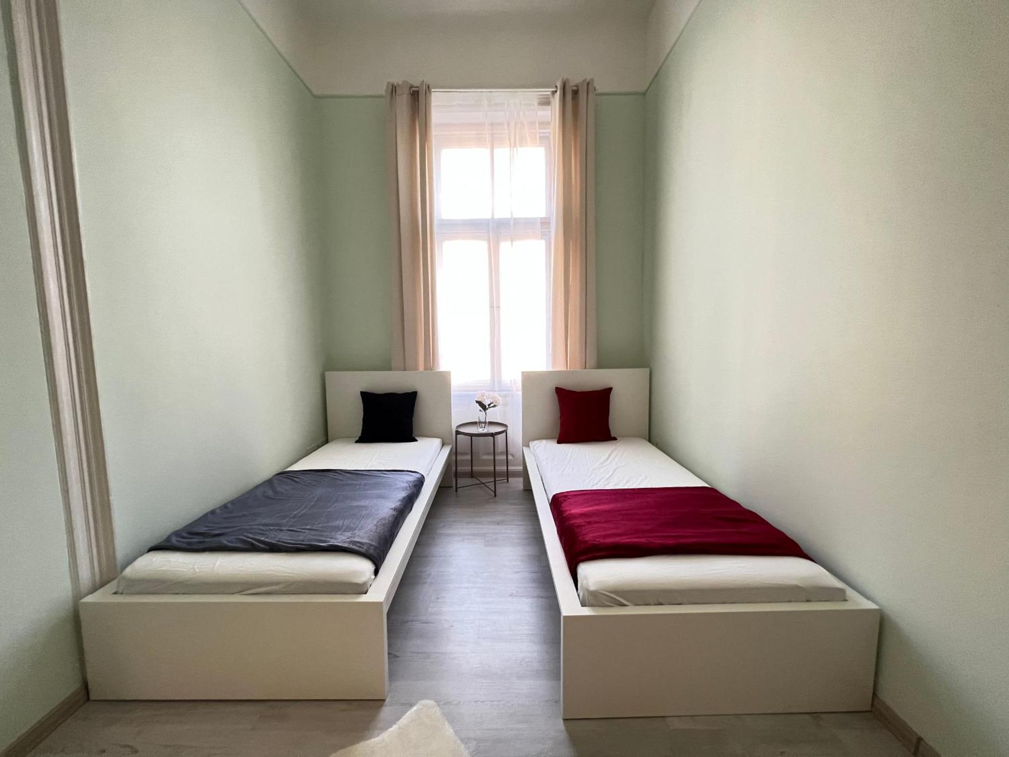 Baross Apartment With Convenience And Style Budapest Eksteriør billede